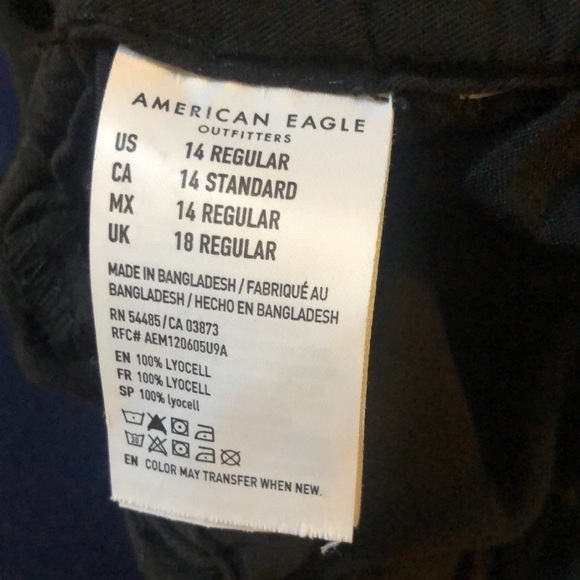 American Eagle Relaxed Drawstring Casual Pant Sz. 14 Black Straight Leg Pockets - Picture 4 of 4